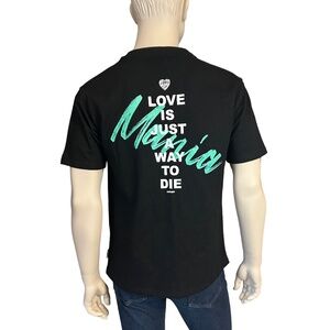 HISSO Maniac Graphic Tee T-Shirt Shirt Urban Lifestyle Love is Just a Way to Die